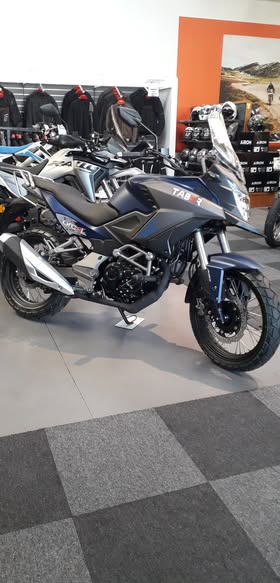 Orcal 125 Tabor à saisir chez RS Motor.