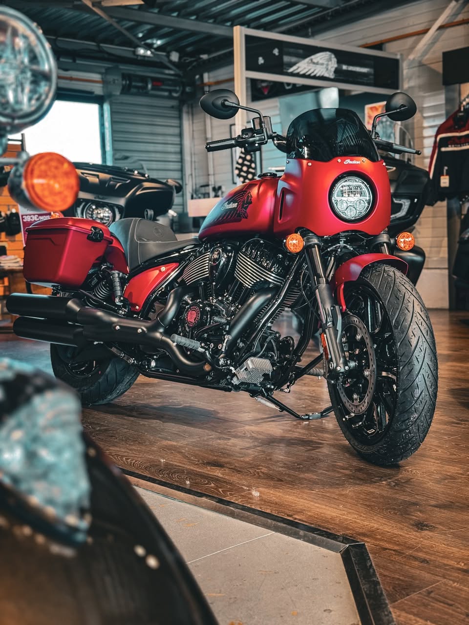 SURPRISE À LA CONCESSION : La Sport Chief RT vient de débarquer dans notre showroom, et on sent déjà les vibrations !